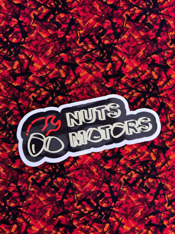 Autocollant Nuts Motors 30cm